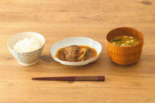 避難中の健康管理の基本は食事! おいしい防災食をストックして 防災グッズおすすめ イメージ