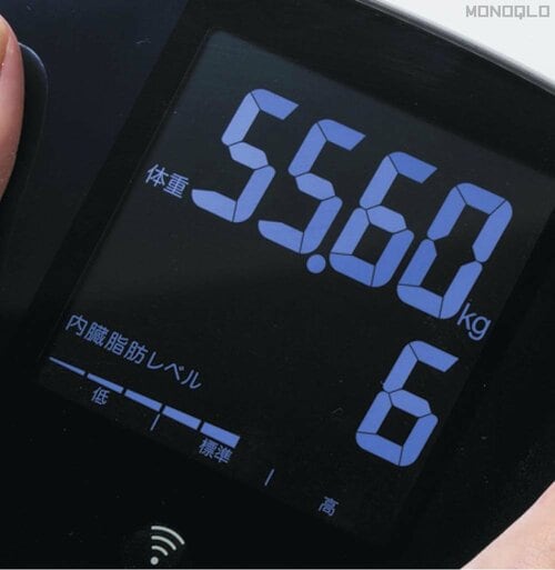 【本体の使いやすさ】コンパクトサイズだけど表示画面は大きく見やすい 体組成計おすすめ イメージ
