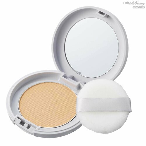 プレスト（固形）タイプ：持ち運びにも便利 フェイスパウダーおすすめ イメージ