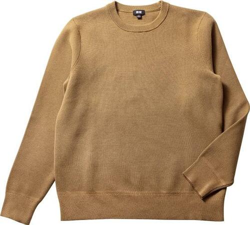 ツヤと最高の着心地 ユニクロ「ミラノリブセーター」 イメージ