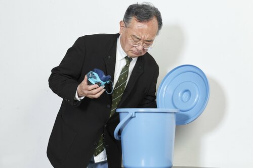 生ゴミだけの状態:鼻だけでなく目にも刺激臭が! イメージ2