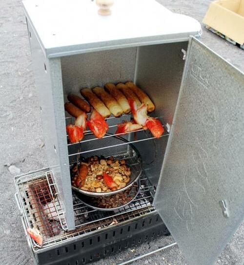 キャンプで燻製に挑戦したいでも、いろいろと大変そうで… イメージ2