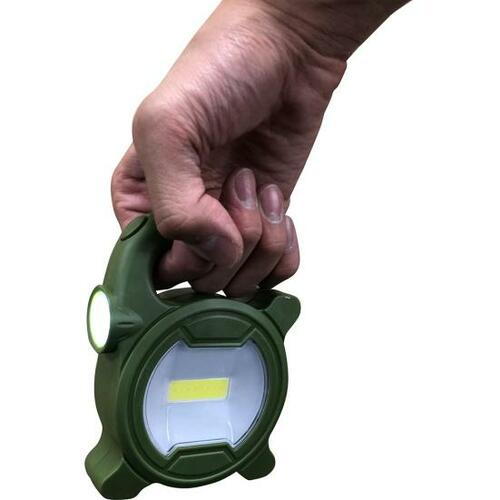 暗所作業もテントの灯りもコレ1つ セリア「2WAYランタン」
