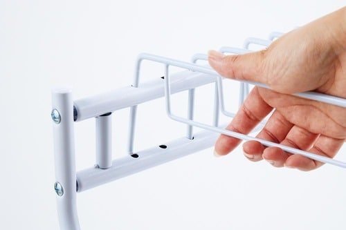 ズボンハンガーおすすめ ビーワース スラックスハンガー 棚板付き(ハンガー15本) イメージ2