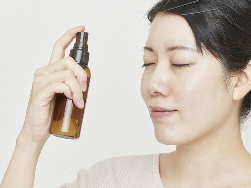 効果的なミスト化粧水の使い方は？ ミスト化粧水おすすめ イメージ