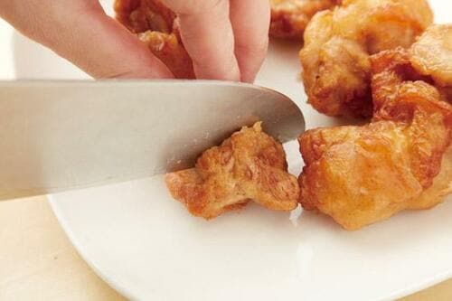 唐揚げのあたためはレンチンと同様コンビニの味と変わらずがっかり