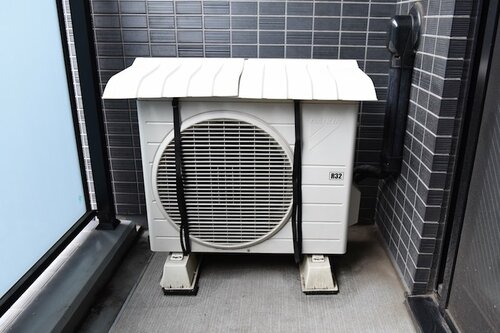 4位: 伊勢藤 エアコン室外機用カバー I-235 エアコン室外機カバーおすすめ イメージ