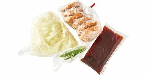 ボリューム満点で上品なタレの味 絹さや入りやわらかひれかつ煮 イメージ2