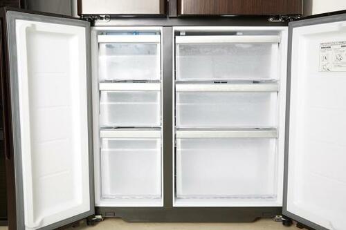 観音開きの貯蔵庫が使いやすい イメージ