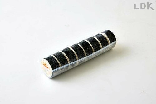 流行りのキンパを手軽に食べたいって人にはアリ！ 無印の冷凍コロッケおすすめ イメージ