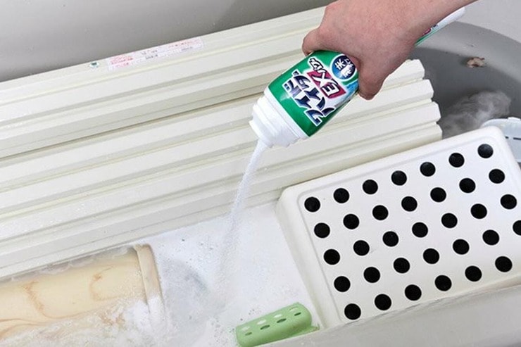 えっ？ お風呂に粉ワイドハイター丸ごと一本!?  超意外な使い方