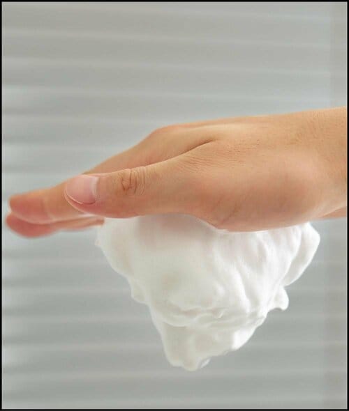 【使用感】もっちりした泡が肌に密着！ メンズ洗顔料おすすめ イメージ