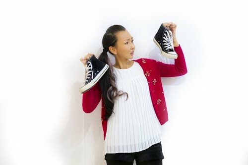 蒸れた靴のイヤ〜なニオイ、どうにかならない? イメージ
