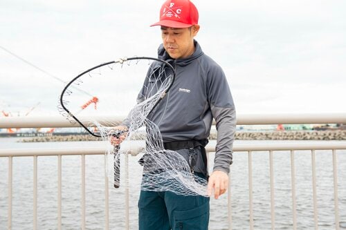 突然大物が釣れてもランディングネットがあれば安心！ イメージ4