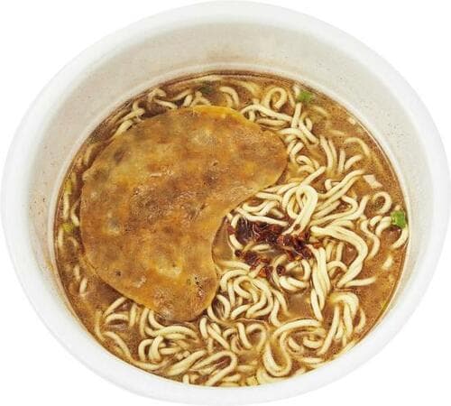 ご当地感たっぷりの細めのストレート麺 イメージ