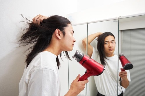 強力な風速で髪を一気に乾かす ドライヤーおすすめ イメージ2