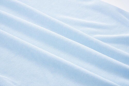 汗対策インナーには夏を快適にする機能が満載