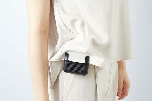 冷却効果はやはりそこそこのTowkka「腰掛け小型ファン G20」