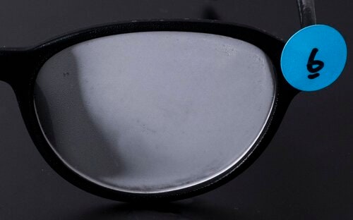 拭きやすいが曇り止め効果は見られない メガネ用曇り止めおすすめ イメージ