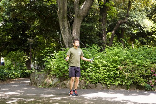 跳び回数と消費カロリーが分かる「Multifun」