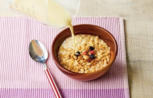 豆乳はいつ飲むのがいい？ 豆乳おすすめ イメージ