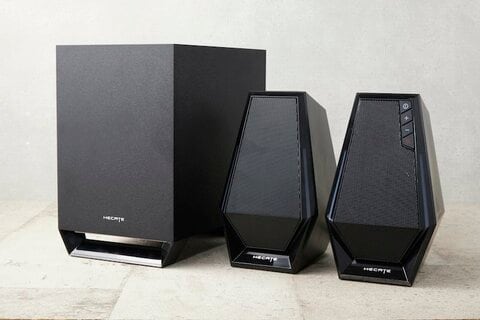 ゲーミングスピーカー頂上対決！最新と2022年のコスパ最強を比べ