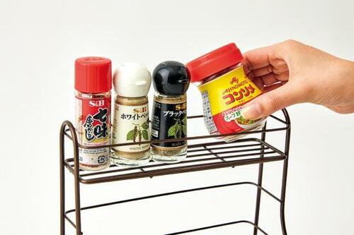 C評価: コンパクトだけど倒れやすい パール金属「調味料ラック」 イメージ2
