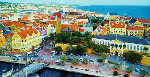 【ディスプレイ】緑の発色が強く全体的なバランスがよくない 小型ノートPCおすすめ イメージ2