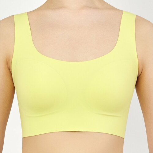 夏のブラジャーおすすめ トリンプ スロギー ゼロフィール ハーフトップ イメージ2