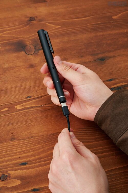 ペンを充電する Neo smartpen A1おすすめ イメージ
