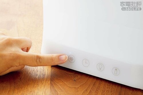タッチボタンの反応が抜群 おしゃれな加湿器おすすめ イメージ