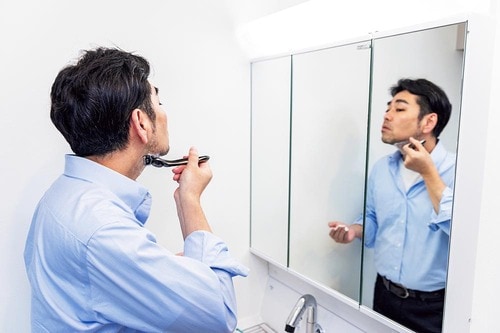 おすすめ:ジレット「Gillette Labs 角質除去バー搭載」 ジレット「Gillette Labs」 とシック「HYDRO5 CARE」を比較おすすめ イメージ2