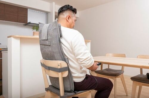 結果:イスでもソファでもS字カーブが体に沿って、クセになる使い心地 マッサージシートおすすめ イメージ