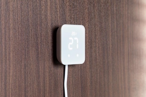 使い勝手の比較結果1:スタンド付きで置き場所も困らない イメージ2