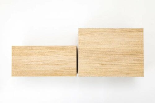 木目調のコの字ラックを発見！水を弾くので置く場所を選びません イメージ