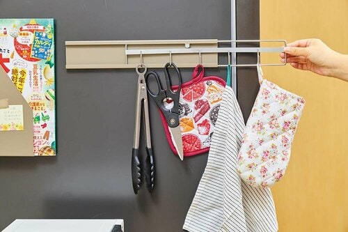 スライド式で取り出しやすい スリーコインズおすすめ イメージ