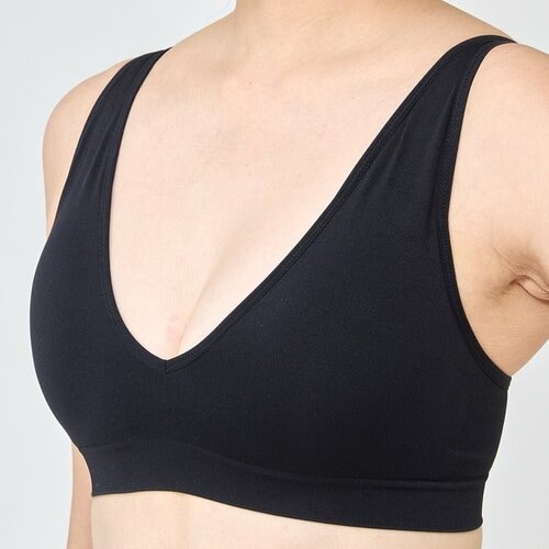 ナイトブラおすすめ バンビウォーター スタイルナイトブラ Vネック イメージ2