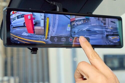 タッチパネルで簡単操作 ミラー型ドライブレコーダーおすすめ イメージ