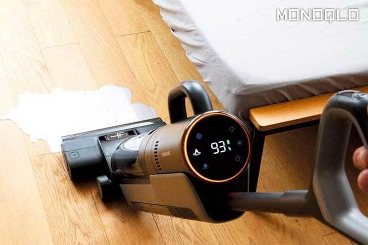 これ1つあればOK!? 1台4役をこなすコードレス掃除機の実力を検証(MONOQLO)