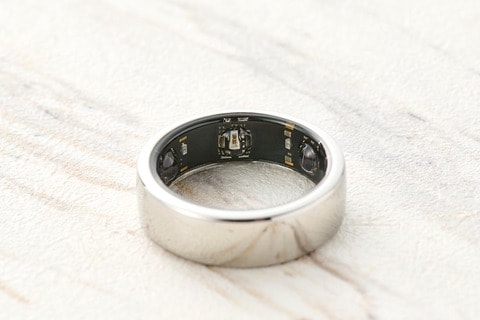 ボディ・フェイスケア OURA RING GEN3 Oura Ring Gen3 Horizon」レビュー！ 充電も体調の可視化も楽に
