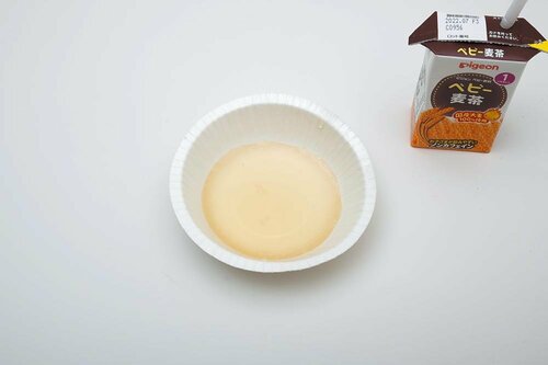 曲がるストローで飲ませやすい「ピジョン」 ベビー麦茶おすすめ イメージ2