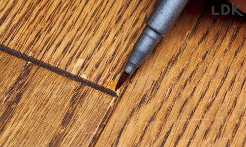 ペンタイプだから書きやすい フローリングの補修ペンおすすめ イメージ