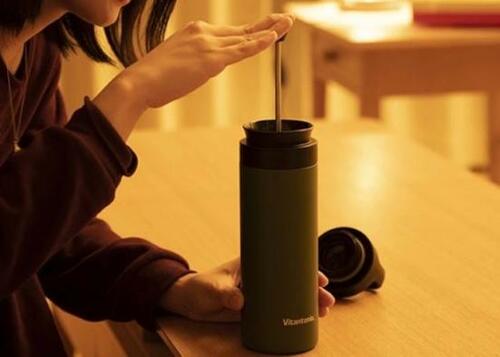 本体上部がドリッパーになる! カフラーノ「ポータブルコーヒーメーカー GO BREW」