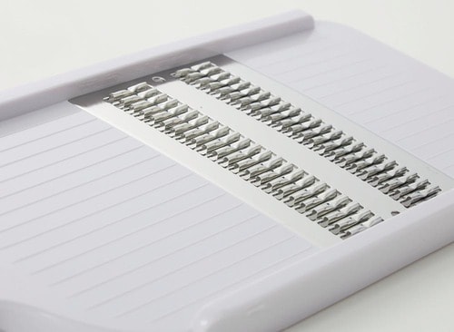 感動の切れ味で仕上がりの美しさも職人級!|貝印「スライサー 調理器セット DH-3027」