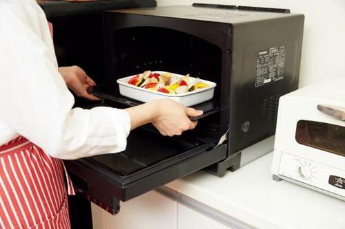 オーブン料理には浅型のホーロー容器を! イメージ2