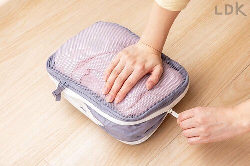 旅行やジムの衣類収納に! 無印洗面ポーチおすすめ イメージ