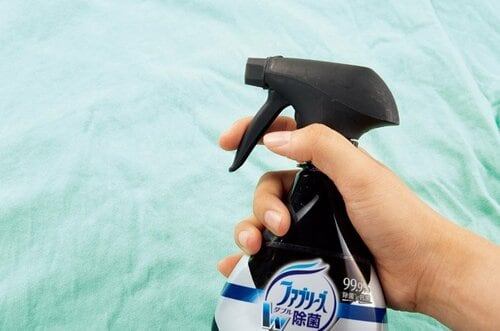 ファブリーズMENは強い香料が問題 生乾き臭とぶつかり悪臭に変化… イメージ