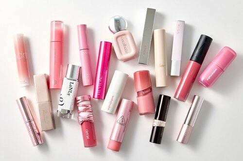 オシャ見えするいまどき青みピンクリップが欲しい！ 青みピンクリップおすすめ イメージ