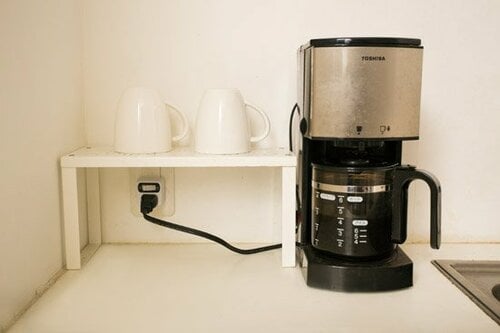 食器棚の余った空間を余すことなく使えます イメージ3