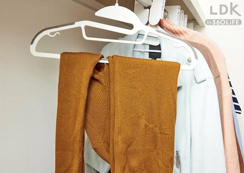 ニットの肩伸びが気になるときは? 万能ハンガーおすすめ イメージ